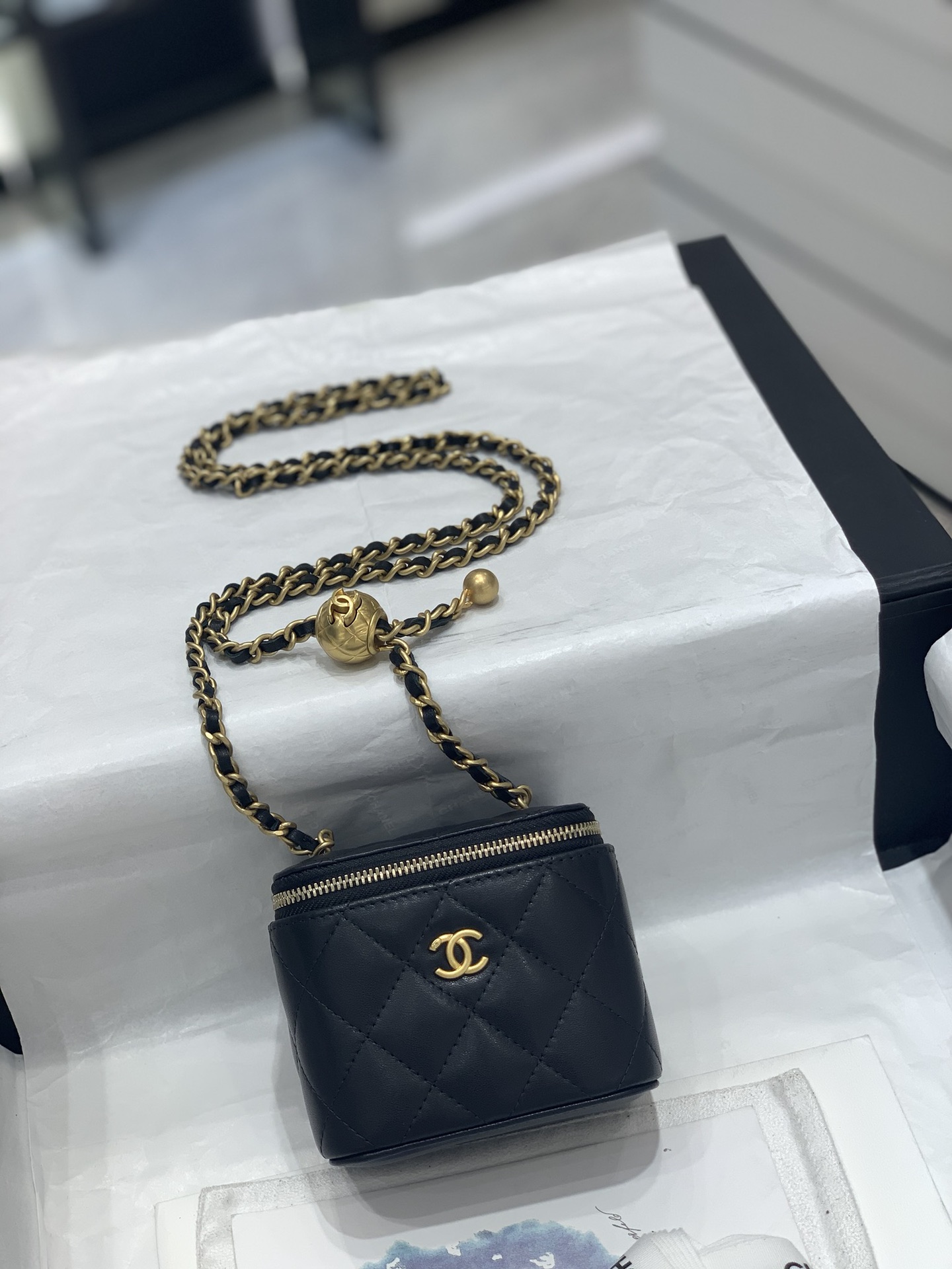Chanel 22B金球小盒子全新設計升級版