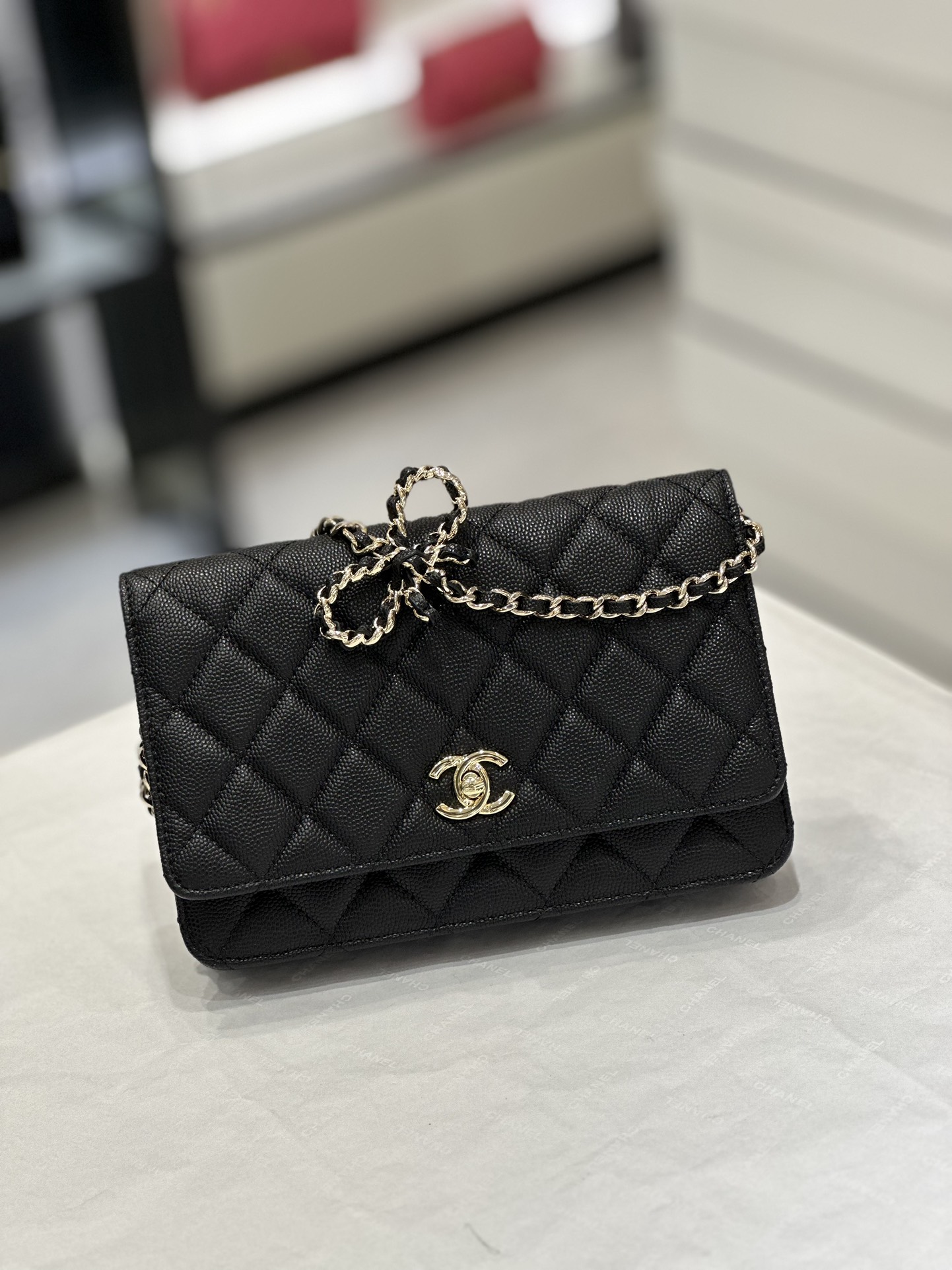Chanel 23S新款蝴蝶結woc發財包