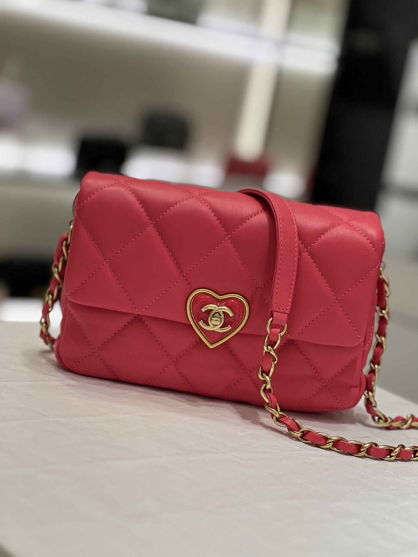 Chanel 23S愛心琺瑯包mini cf現貨