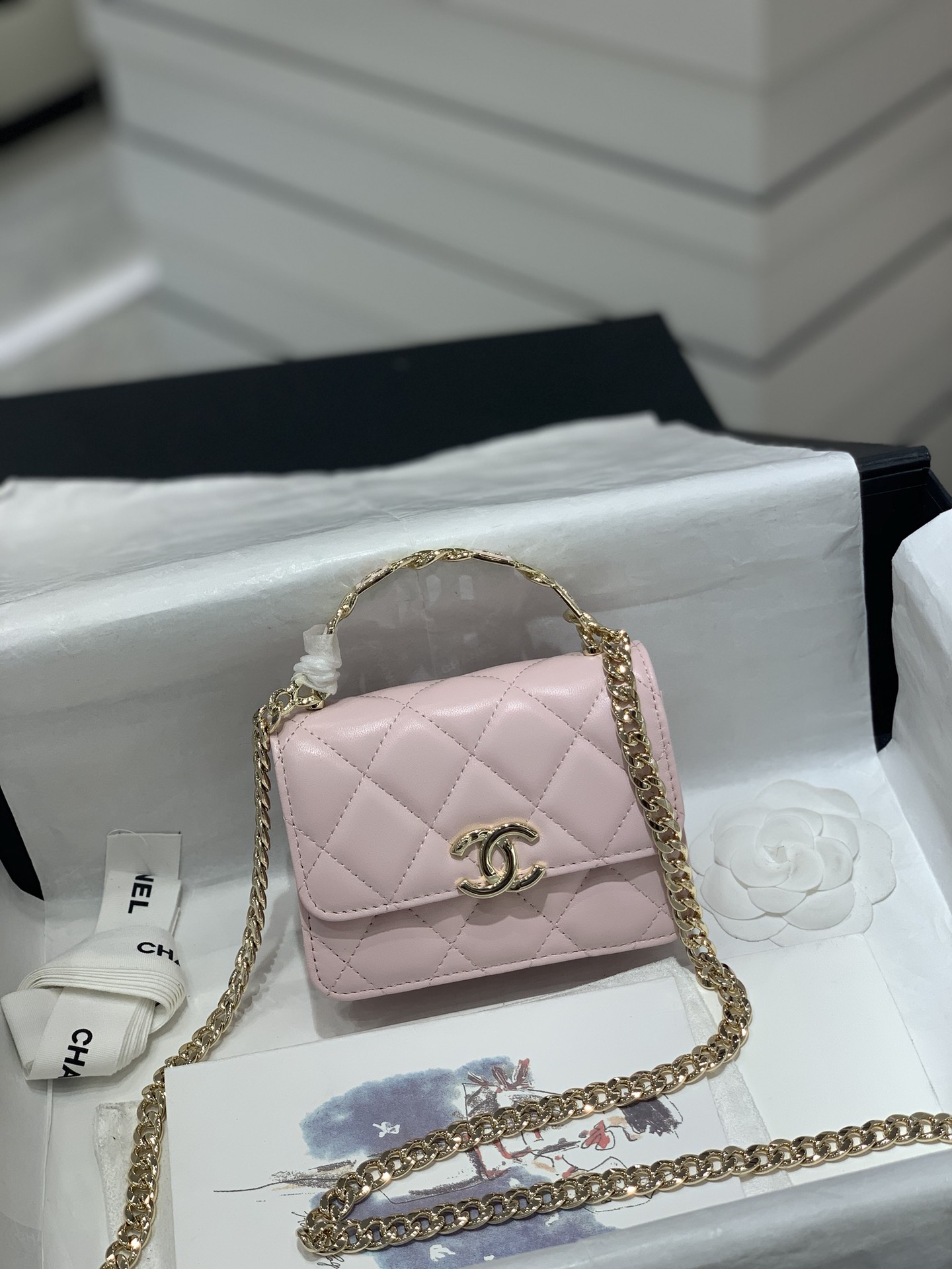CHANEL 22S字母琺瑯扣手柄mini小方包
