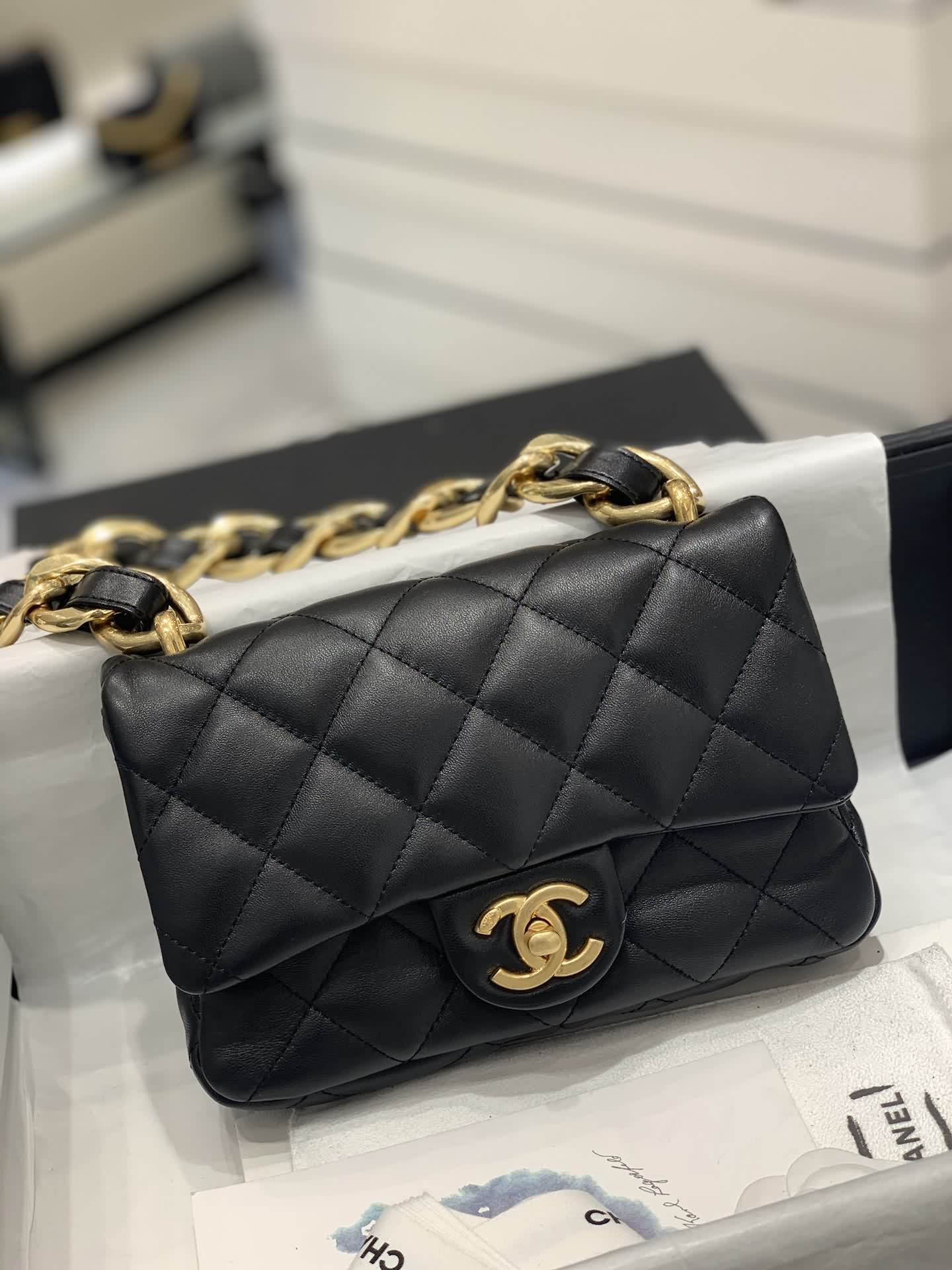 Chanel22s粗鏈條cf腋下包~