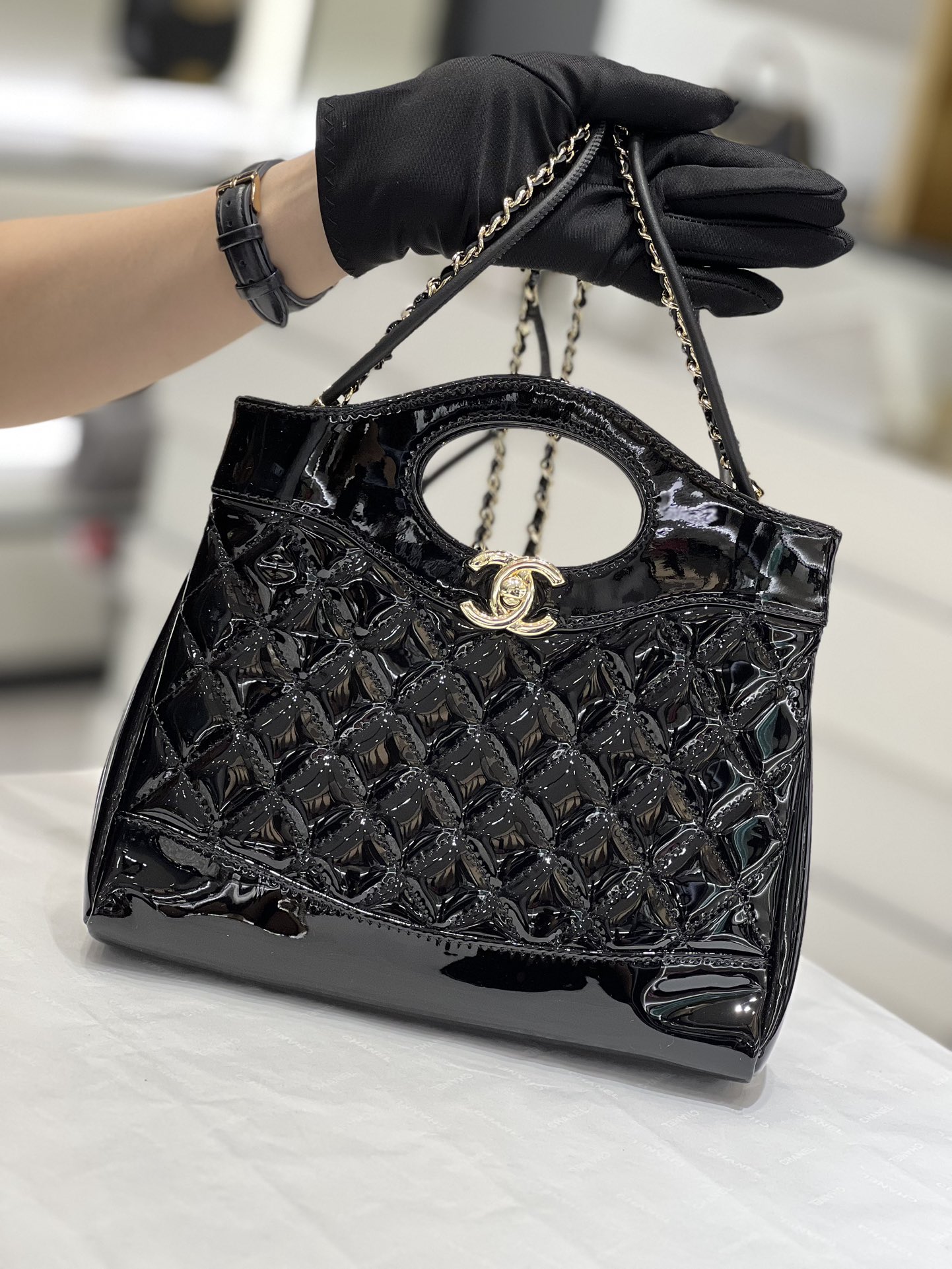 Chanel 23A mini 31bag黑色漆皮現貨來啦