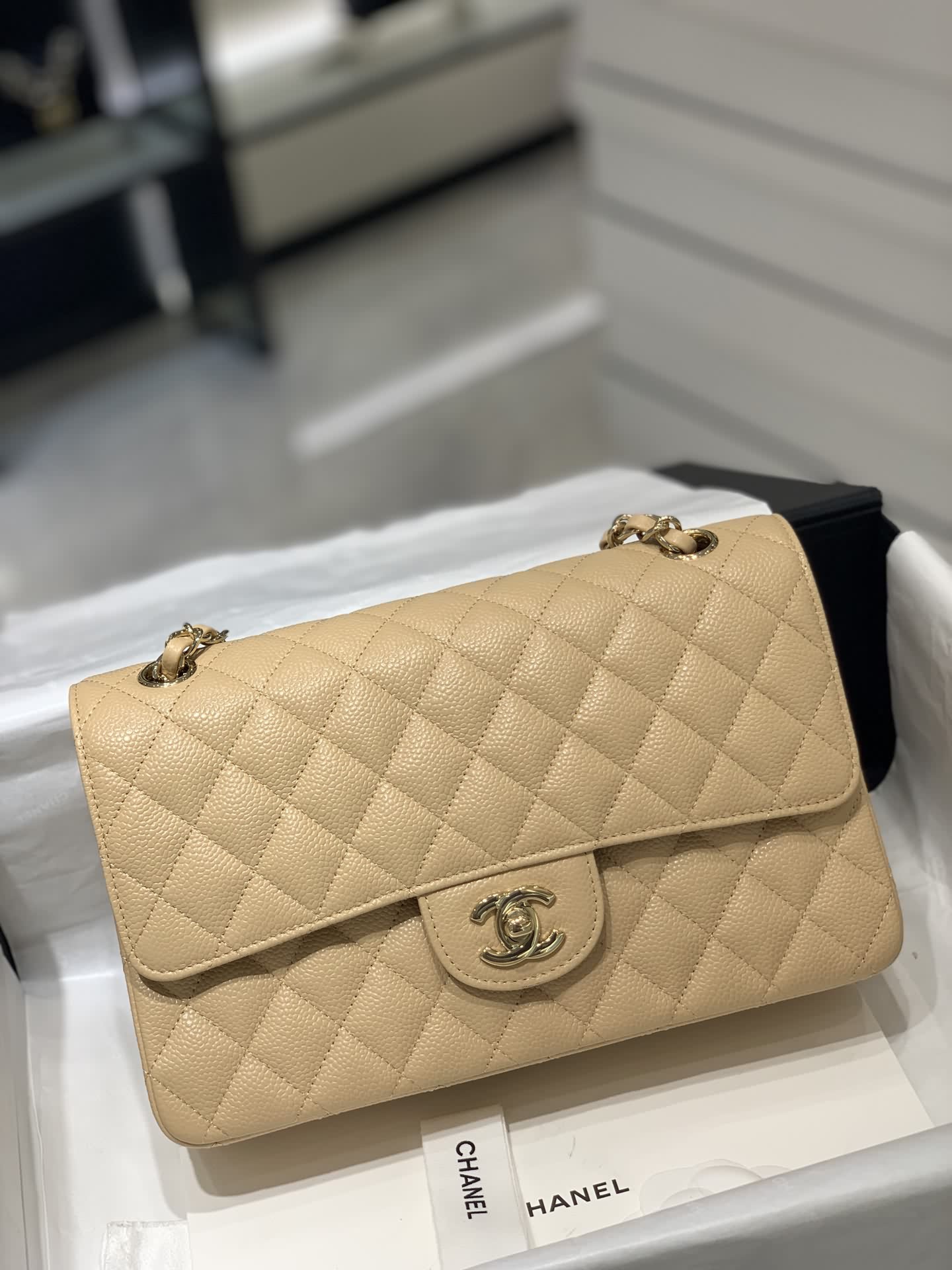 新顏色杏色+淺金扣