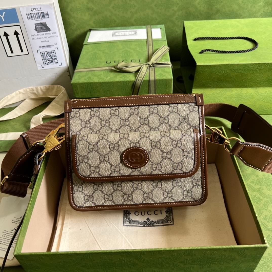 Gucci meo vintage ，斜挎包