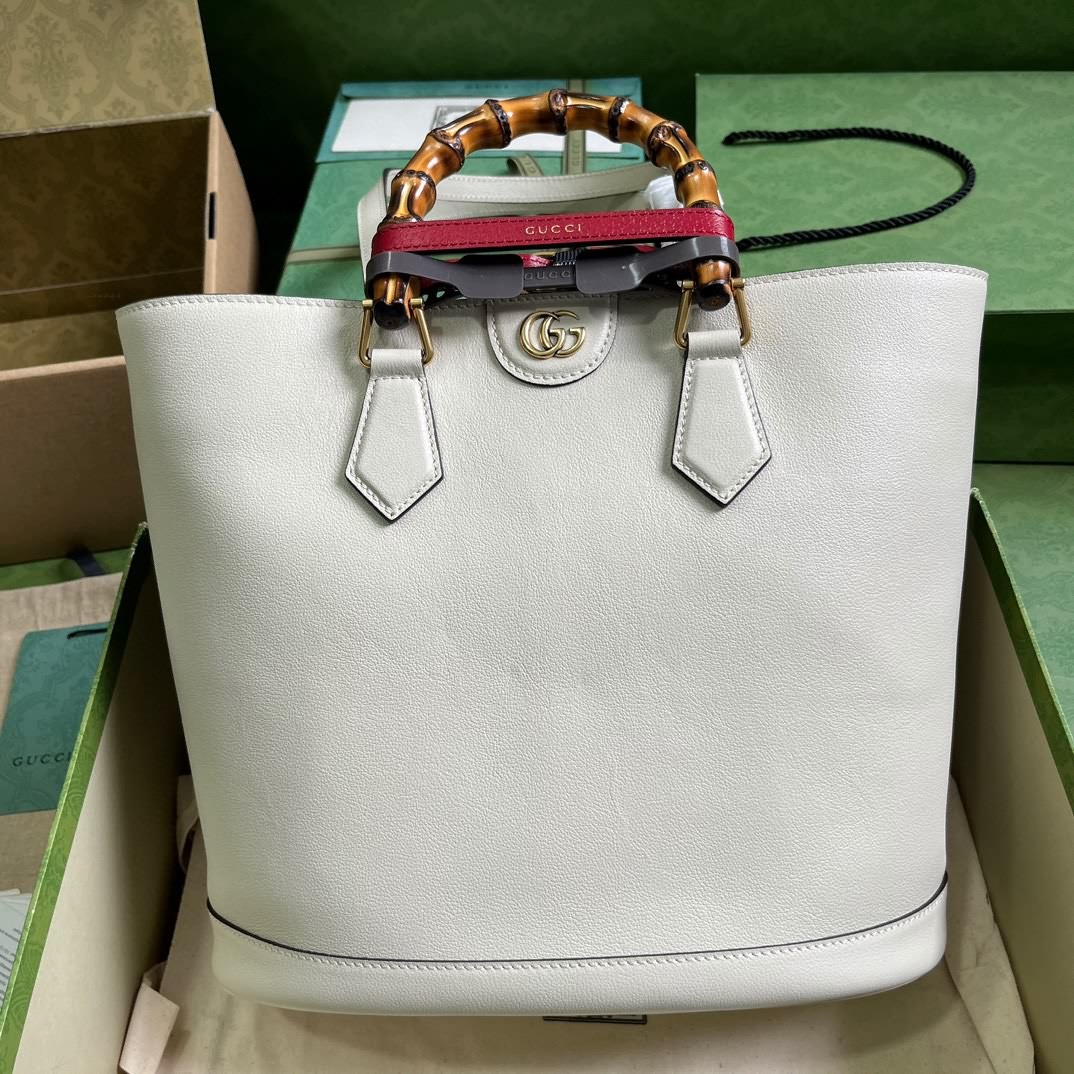 Gucci Diana竹節中號托特包