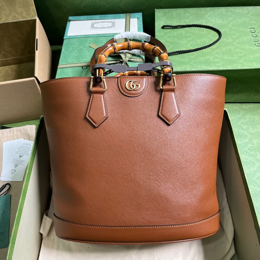 Gucci Diana竹節中號托特包