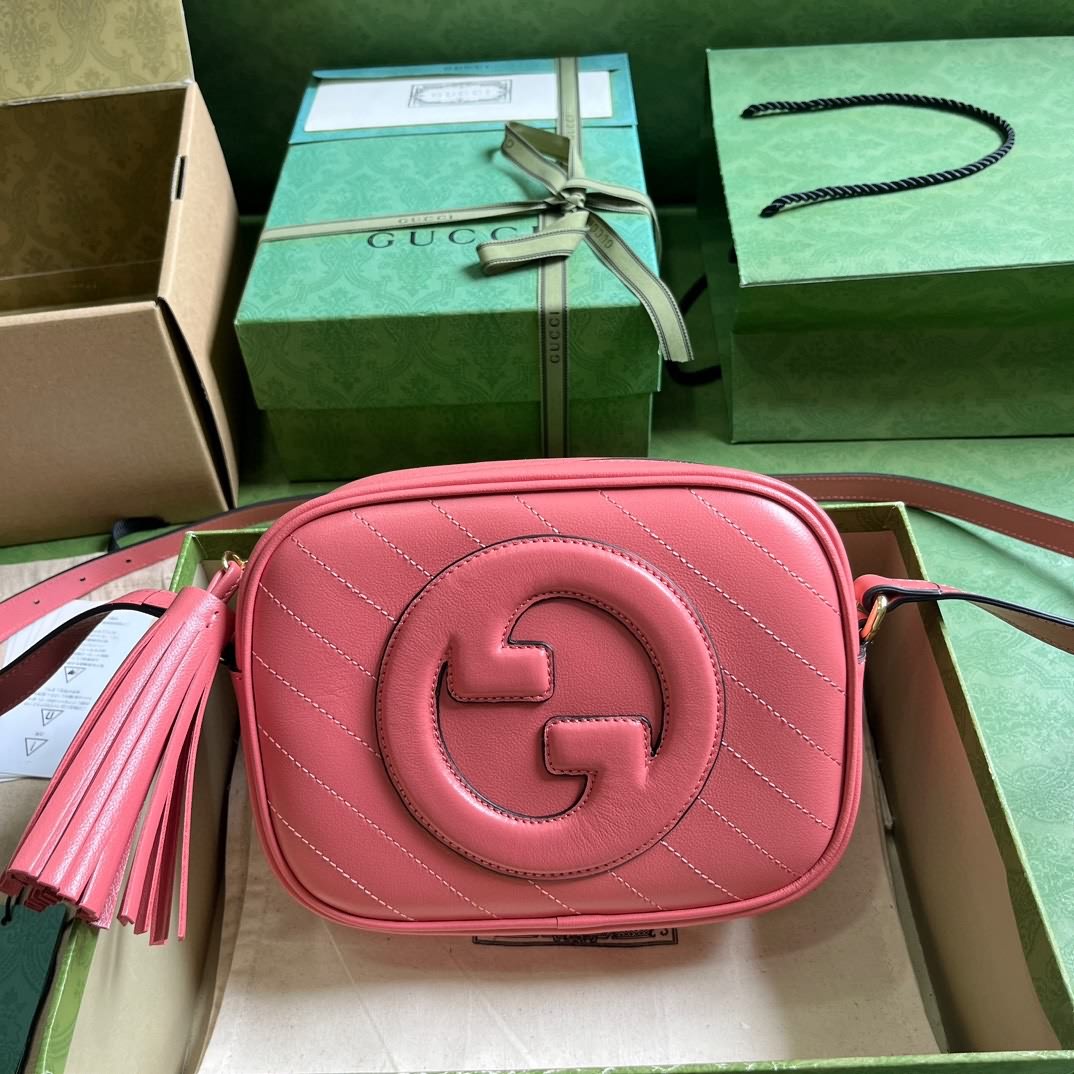 Gucci Blondie系列小號肩背包
