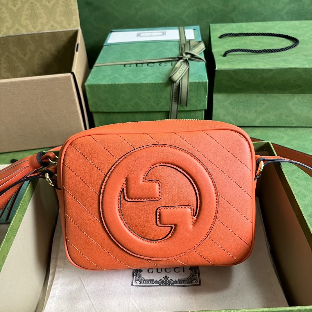 Gucci Blondie系列小號肩背包