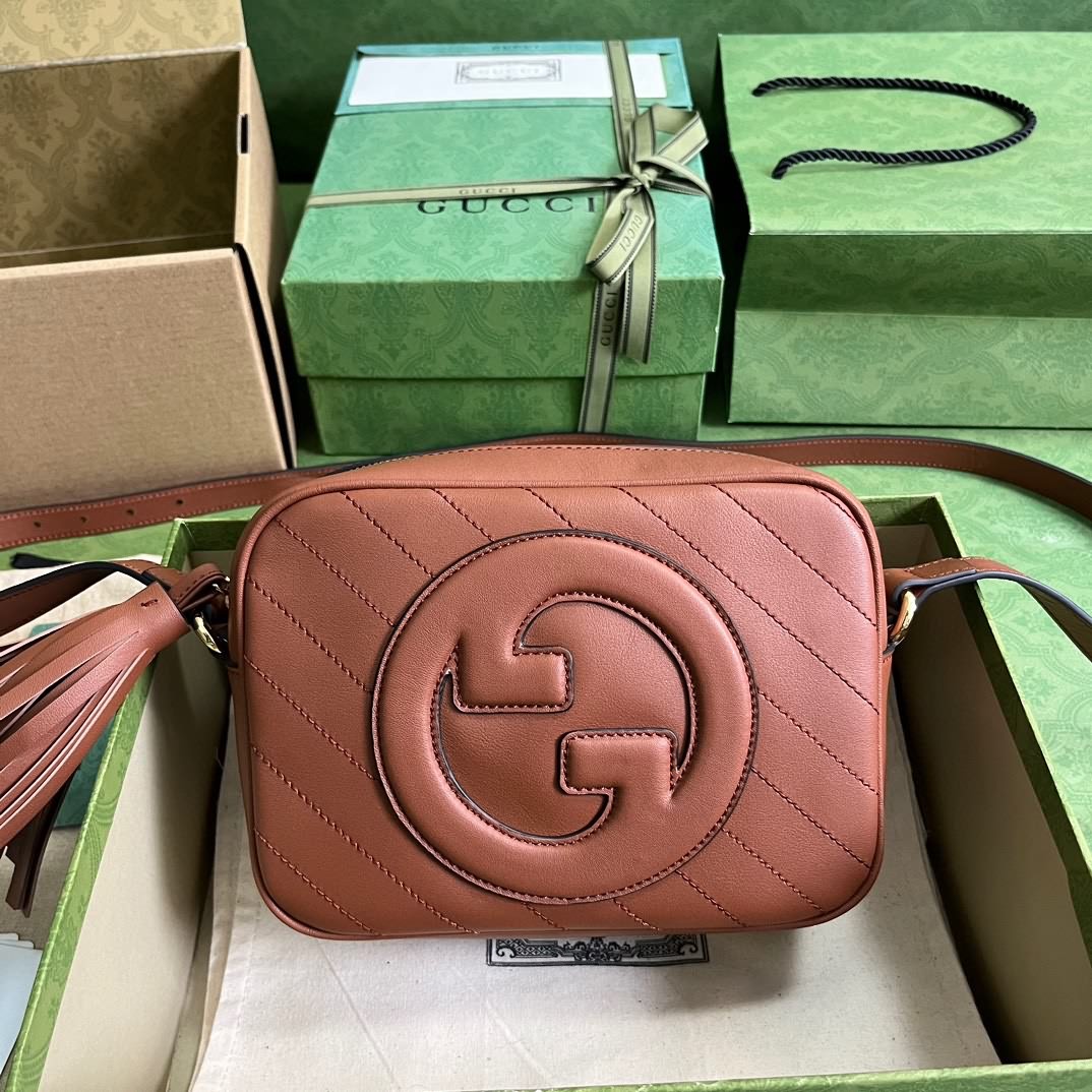 Gucci Blondie系列小號肩背包