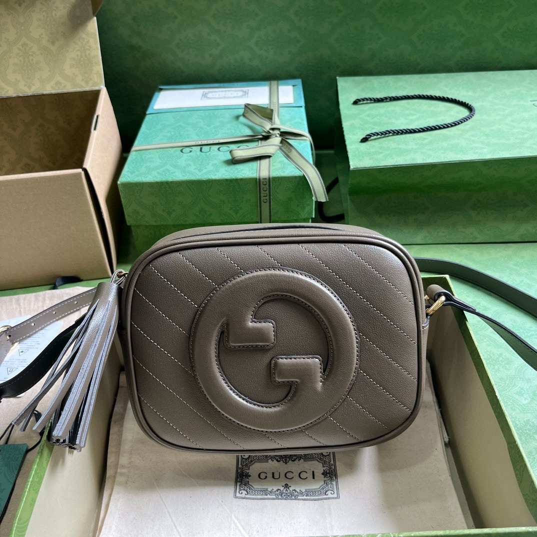 Gucci Blondie系列小號肩背包