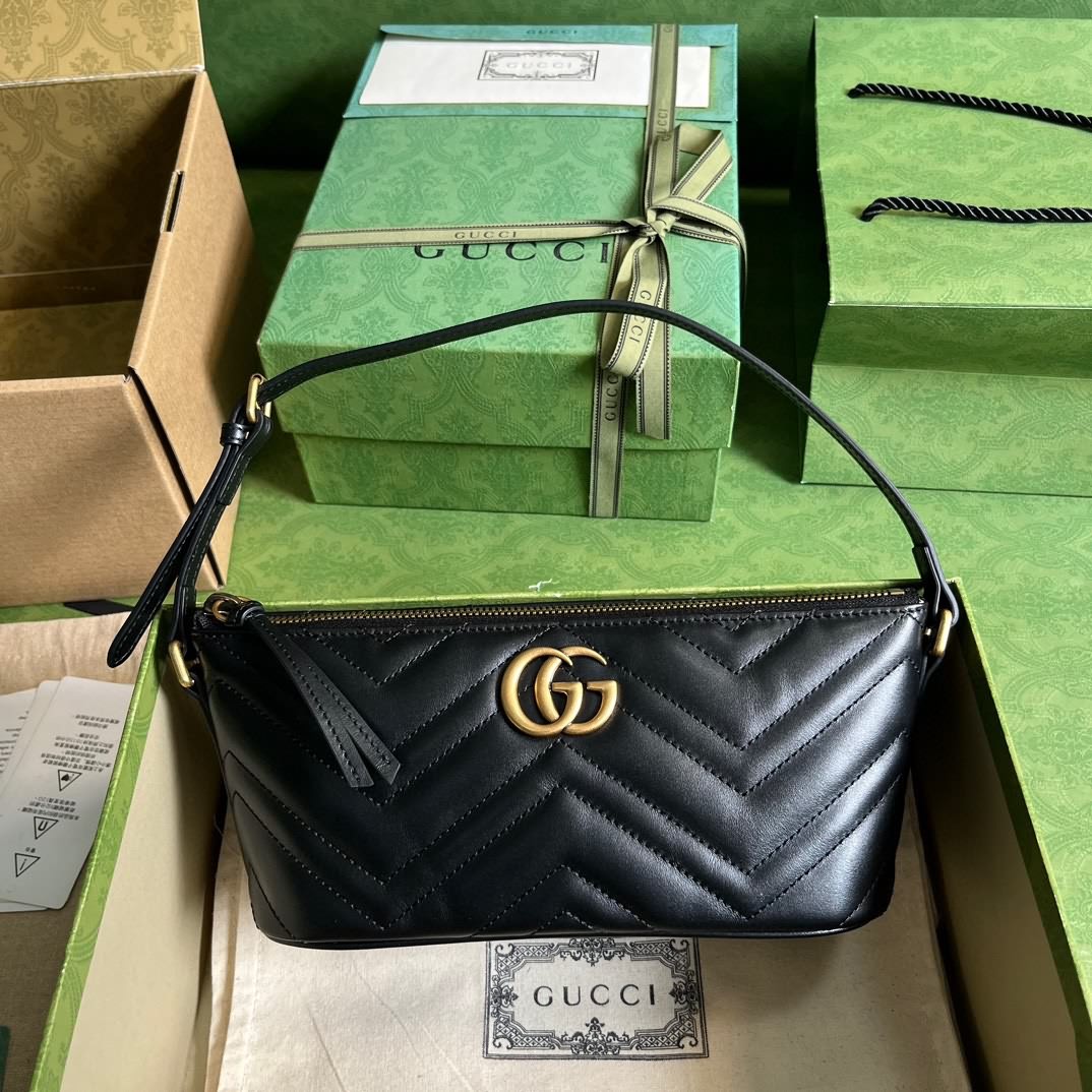 GG Marmont系列絎縫肩背包