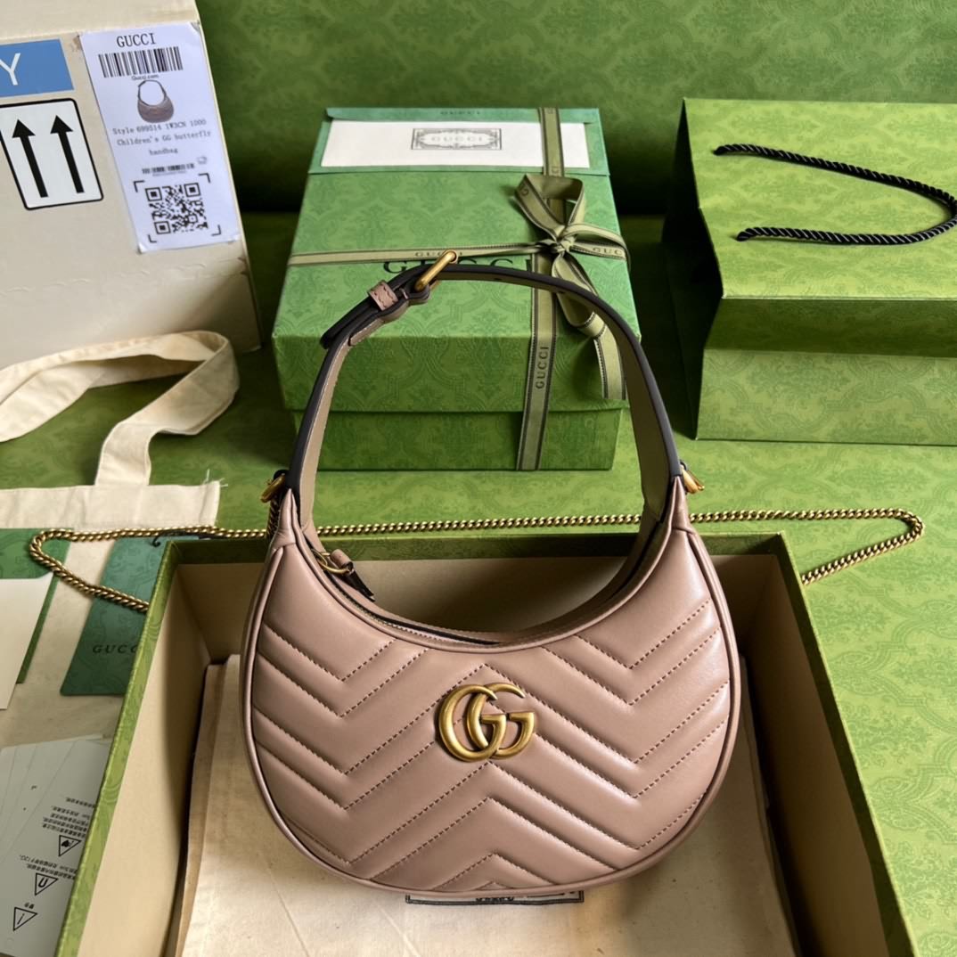 GG Marmont半月造型迷你手袋