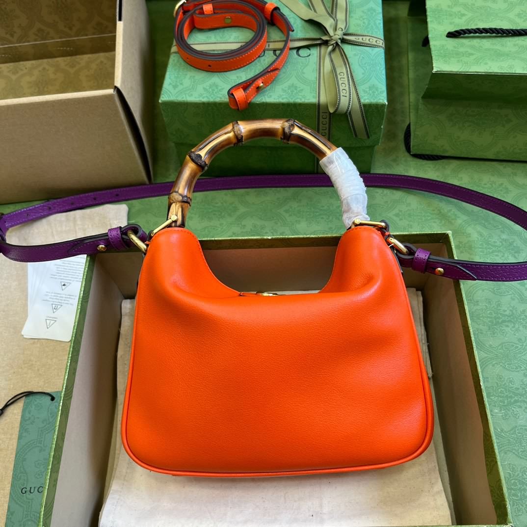 Gucci Diana竹節小號肩背包