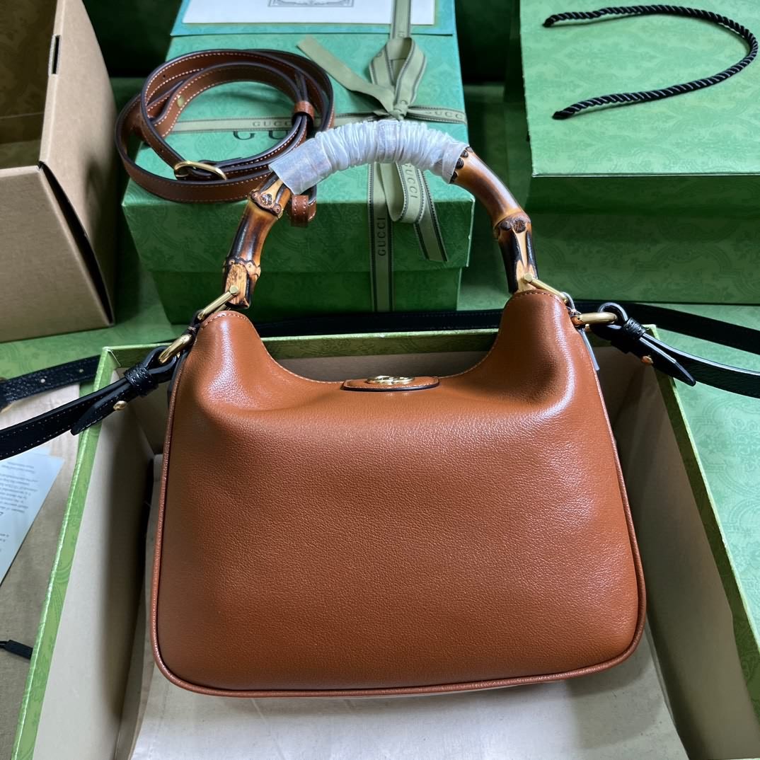 Gucci Diana竹節小號肩背包