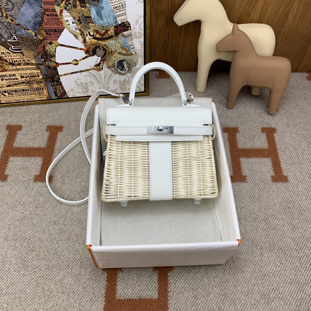 Kelly  Picnic 20cm 野餐包 藤條拼swift 01純白