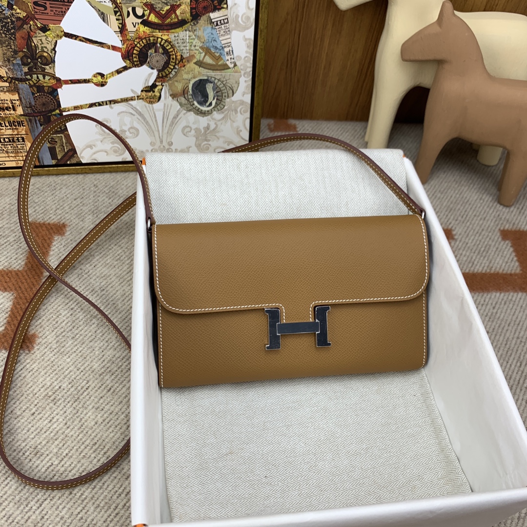 Constance to go  Epsom Woc 37金棕