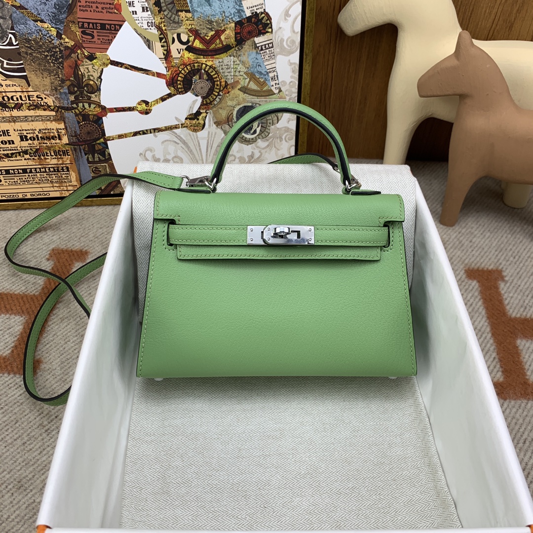Minikelly 二代 19cm chevre 3i牛油果綠