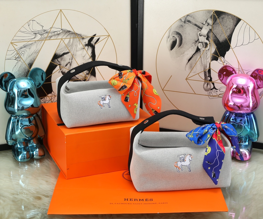 Trousse Bride-A-Brace