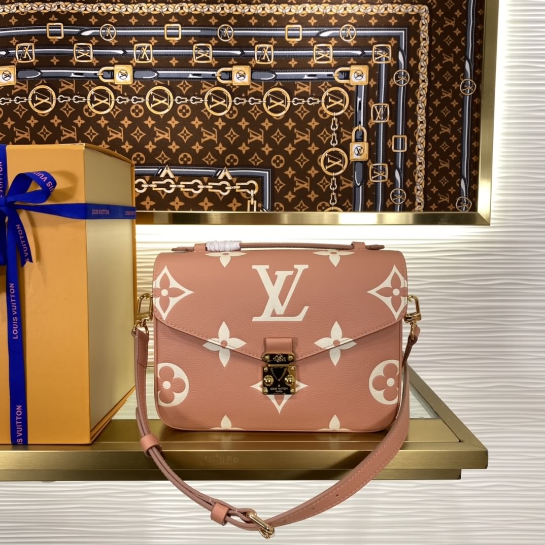 POCHETTE M&eacute;TIS 手袋