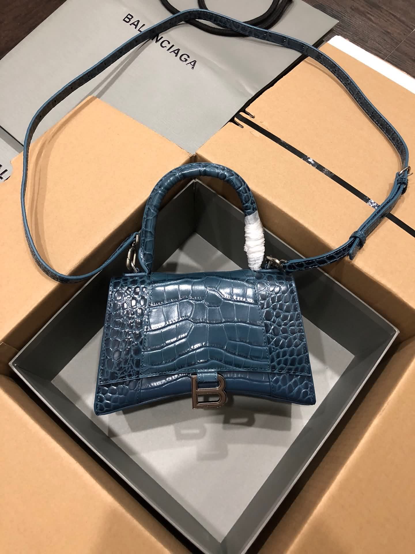 鱷魚紋牛仔藍/沙漏包
