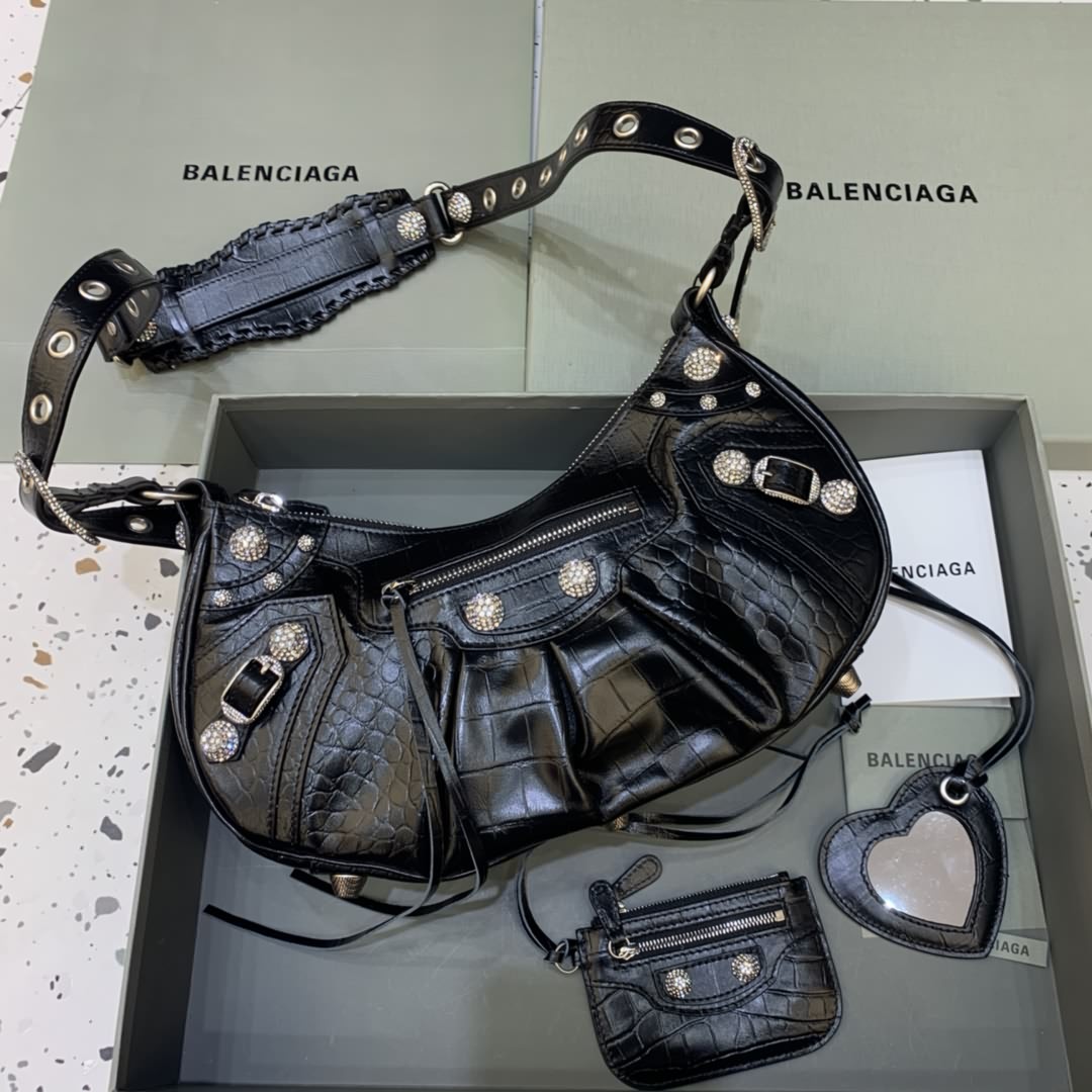 Balenciag Le Cagole半月牙腋下包斜挎包