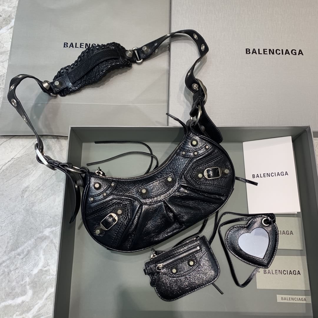 Balenciag Le Cagole半月牙腋下包斜挎包
