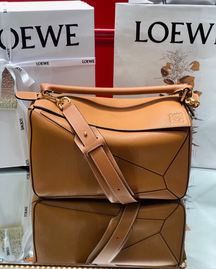 純原爆款Loewe puzzle