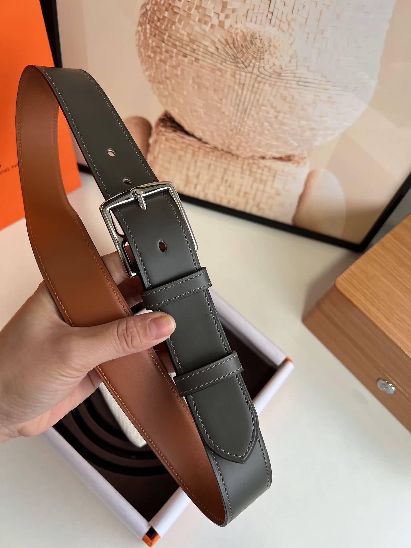 HERMES/愛馬仕   時尚舒適針扣牛皮腰帶