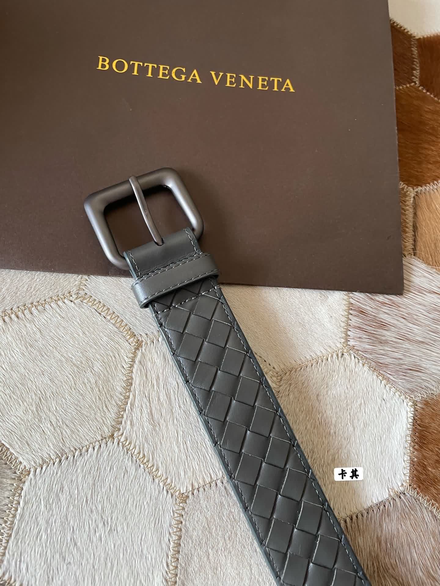 Made in Italy 葆蝶家Bottega. Veneta
