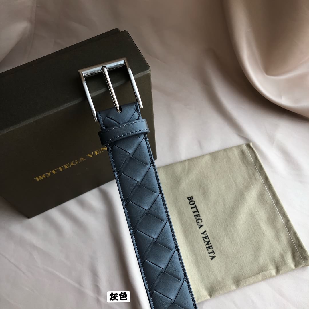 Bottega  Veneta最新編織款式腰帶