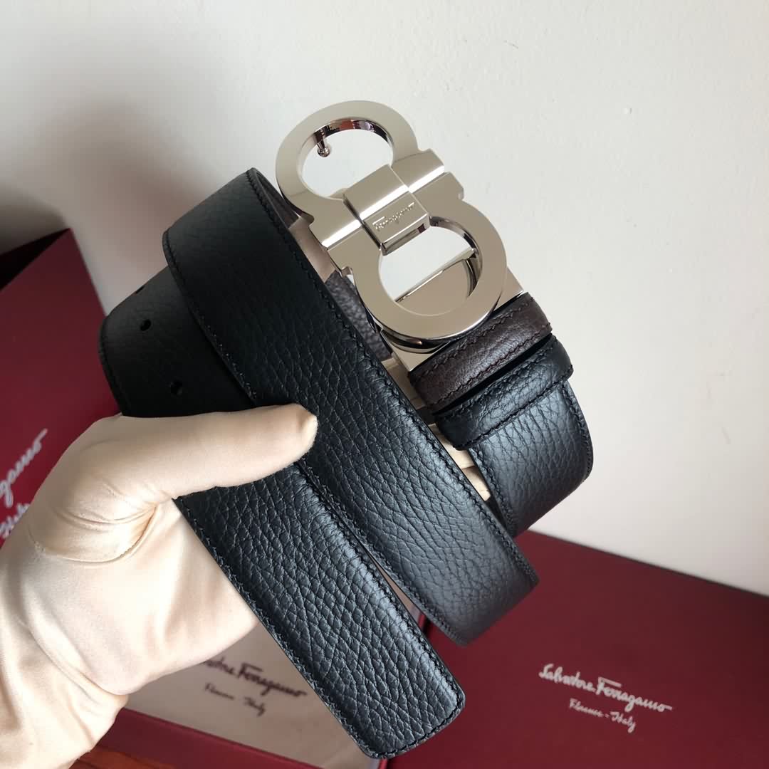 Salvatore  Ferragamo菲拉格慕男士 頭層牛皮荔枝雙面外用腰帶