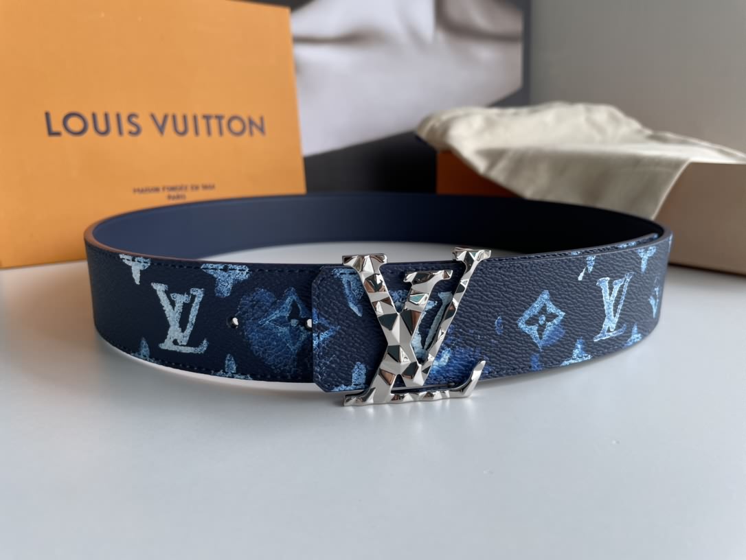 LV  SHAPE 40毫米雙面腰帶