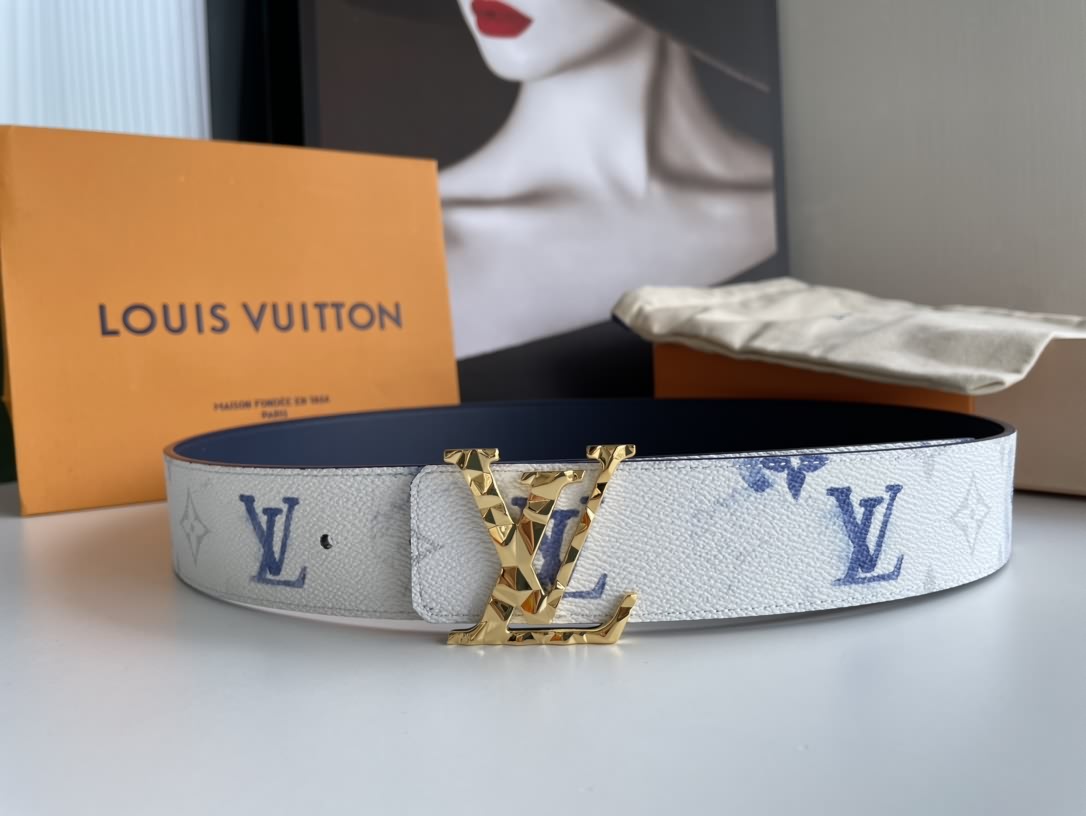 LV  SHAPE 40毫米雙面腰帶