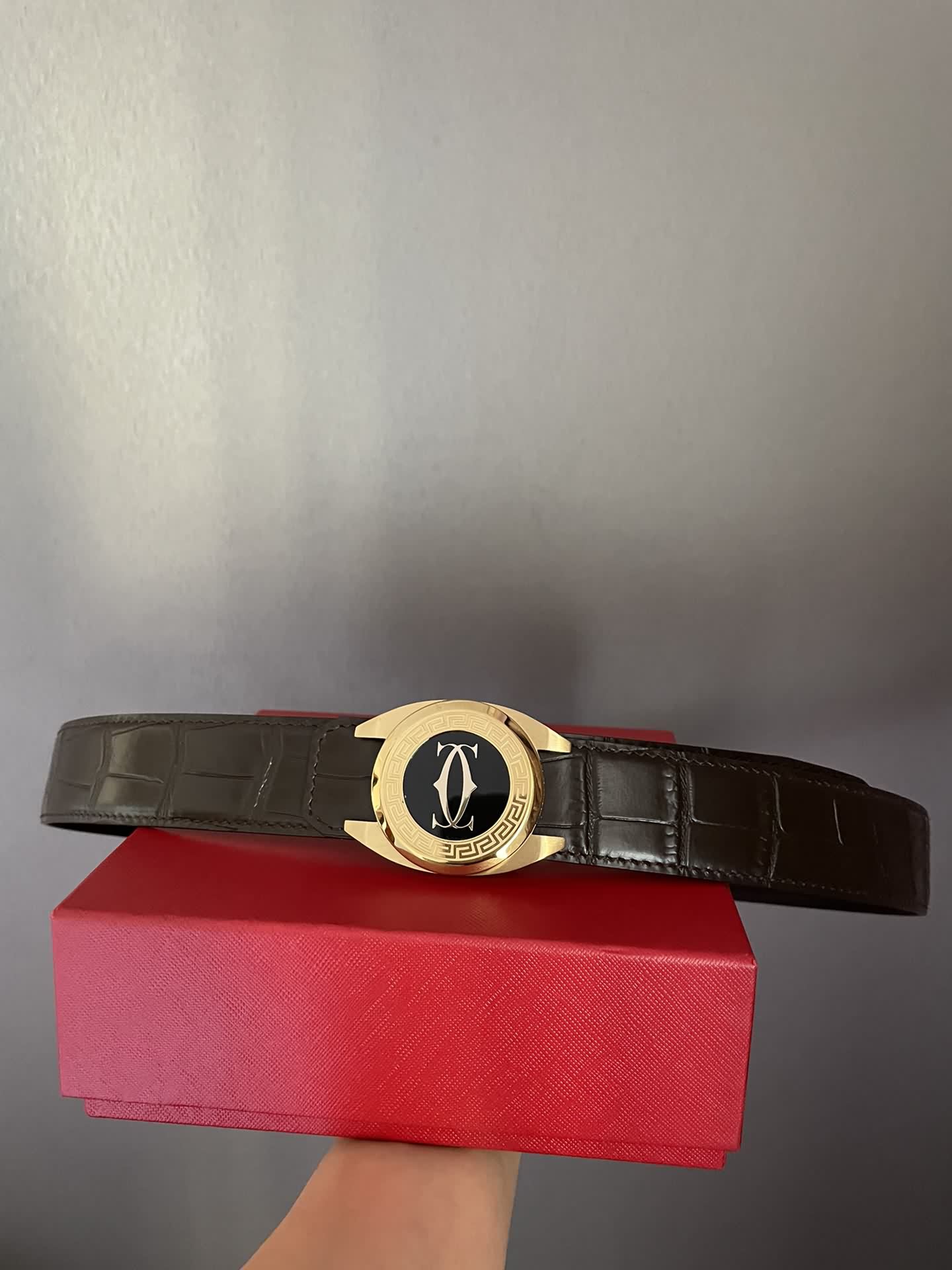 Cartier 3.5cm精鋼金屬掛扣進口牛皮精仿鱷魚皮