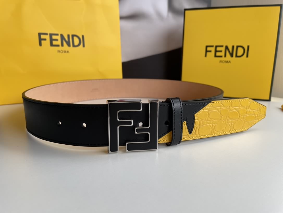 FENDI芬迪 頭層牛皮拼接鱷魚皮腰帶