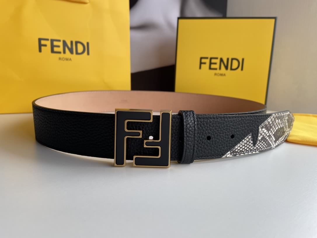 FENDI芬迪 頭層牛皮拼接鱷魚皮腰帶