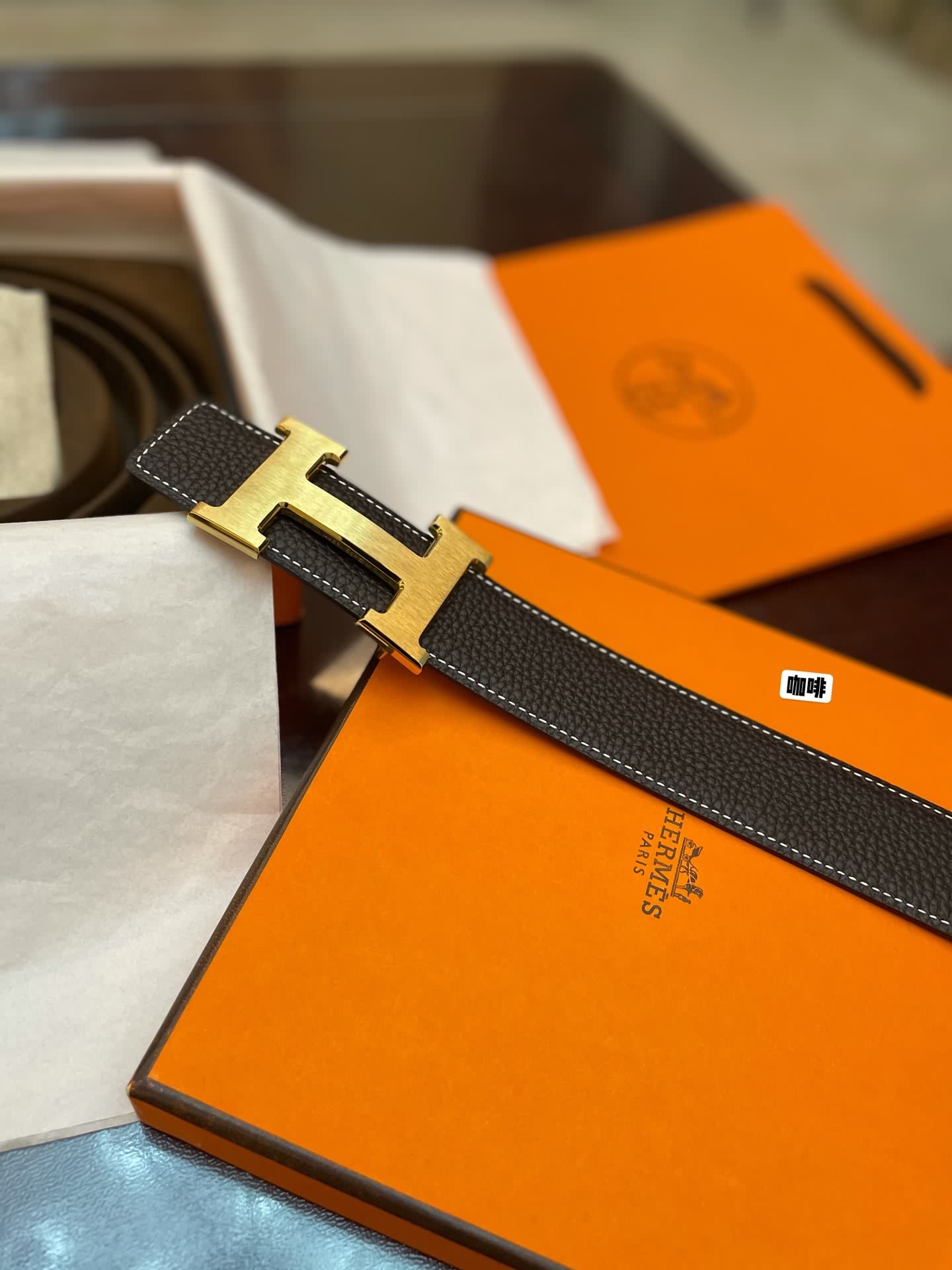 Hermes/愛馬仕經典H拉絲金色/鈀扣