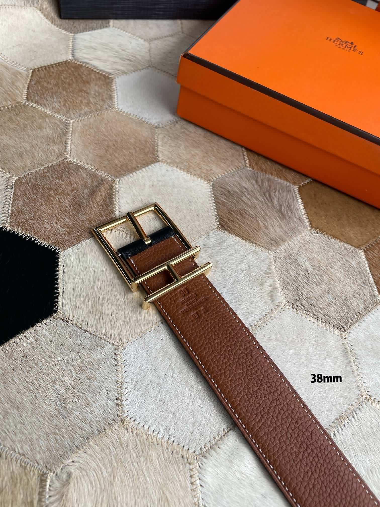 Herm&egrave;s   Hathan 鍍鈀/鍍金帶扣雙面腰帶