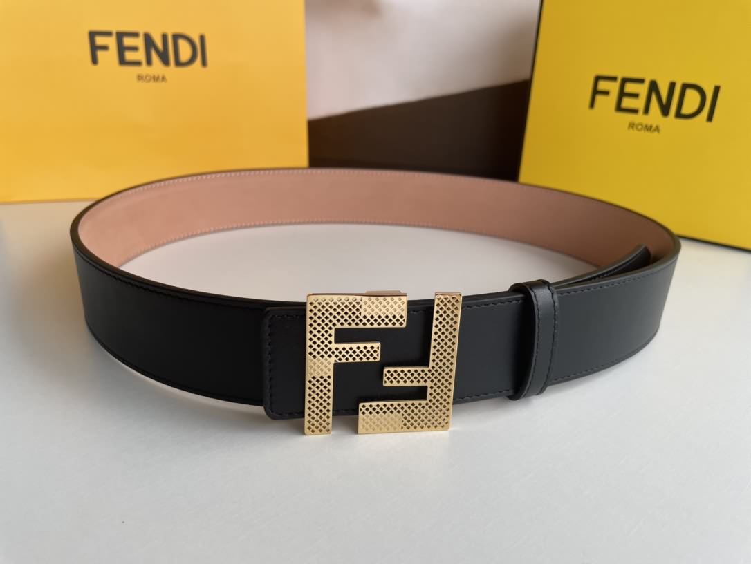 FENDI芬迪男士FF金屬扣頭層牛皮雙面用腰帶