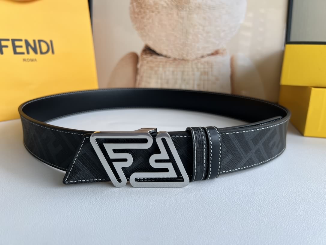 FENDI 芬迪最新非凡創意漸變印花深藍色雙FF牛皮腰帶