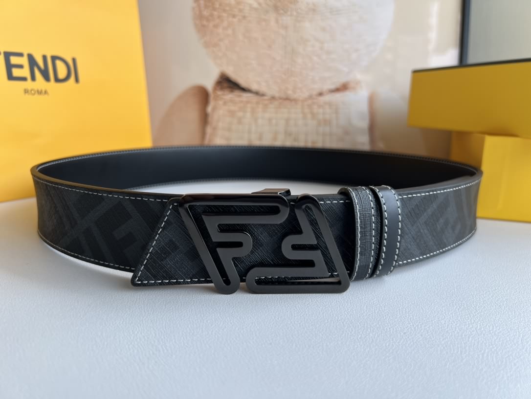 FENDI 芬迪最新非凡創意漸變印花深藍色雙FF牛皮腰帶