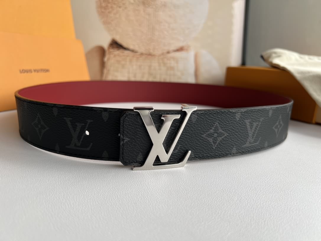 LV Initials雙面腰帶