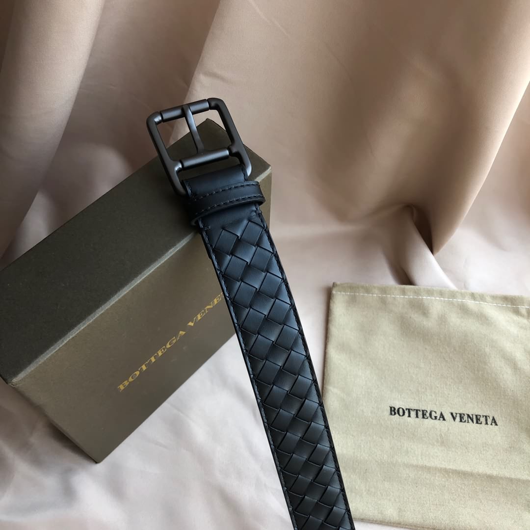 Made in Italy 葆蝶家Bottega. Veneta