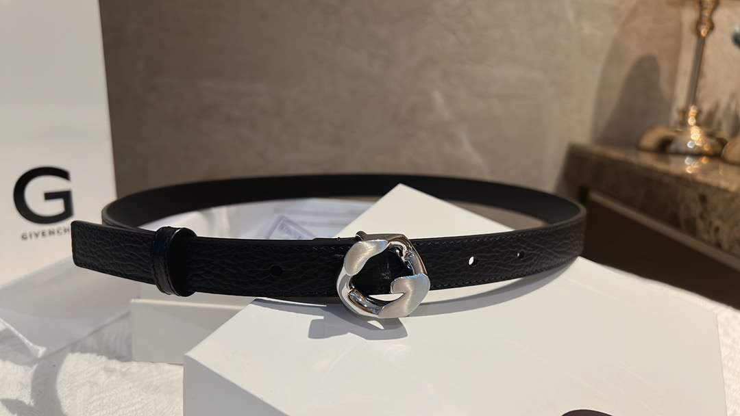 GIVENHY紀梵希G鏈條搭扣腰帶