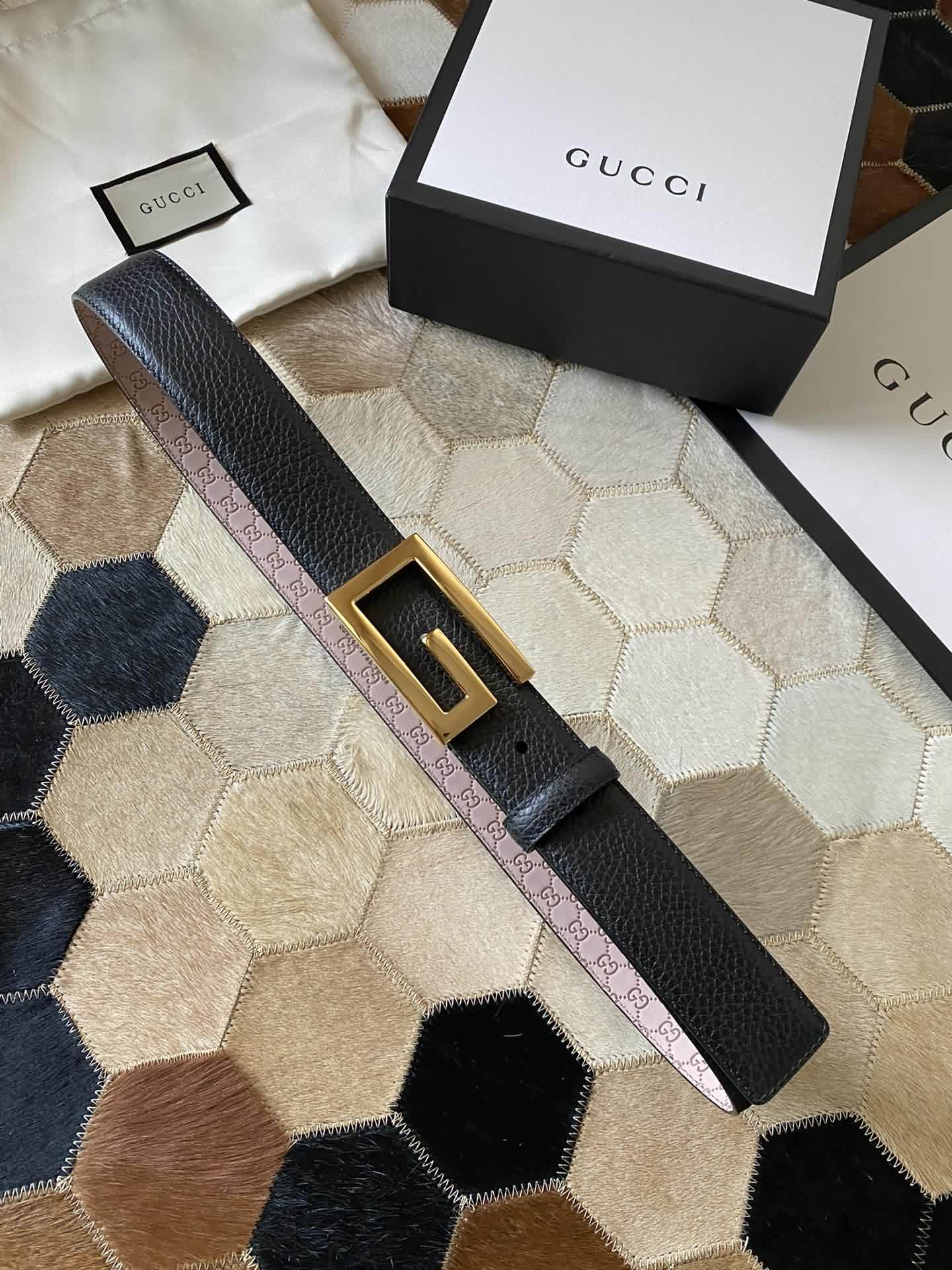 Gucci古馳新款3.5cm男女同款全皮黑色金扣/銀扣GG腰帶