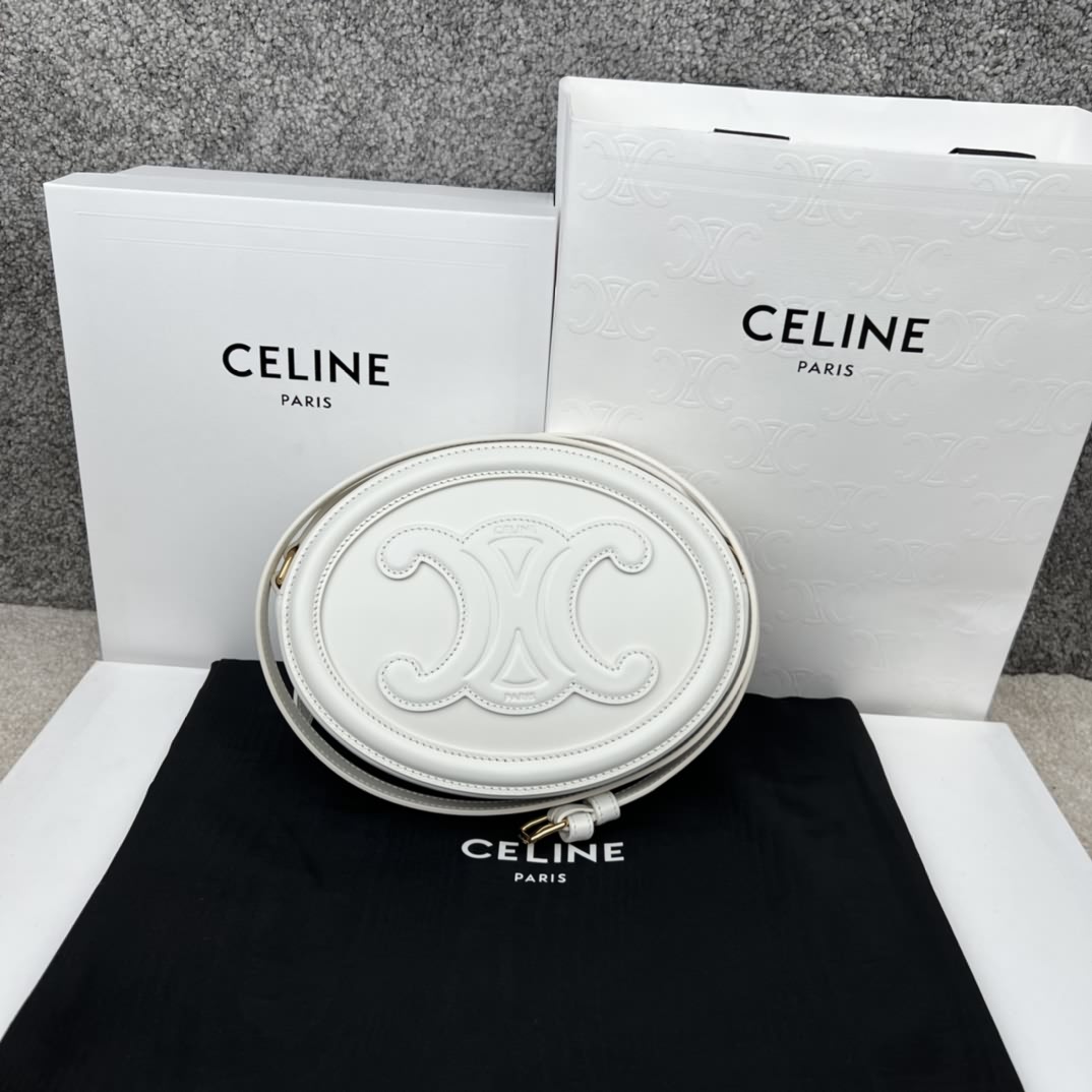 CUIR TRIOMPHE 光滑牛皮革橢圓形手袋