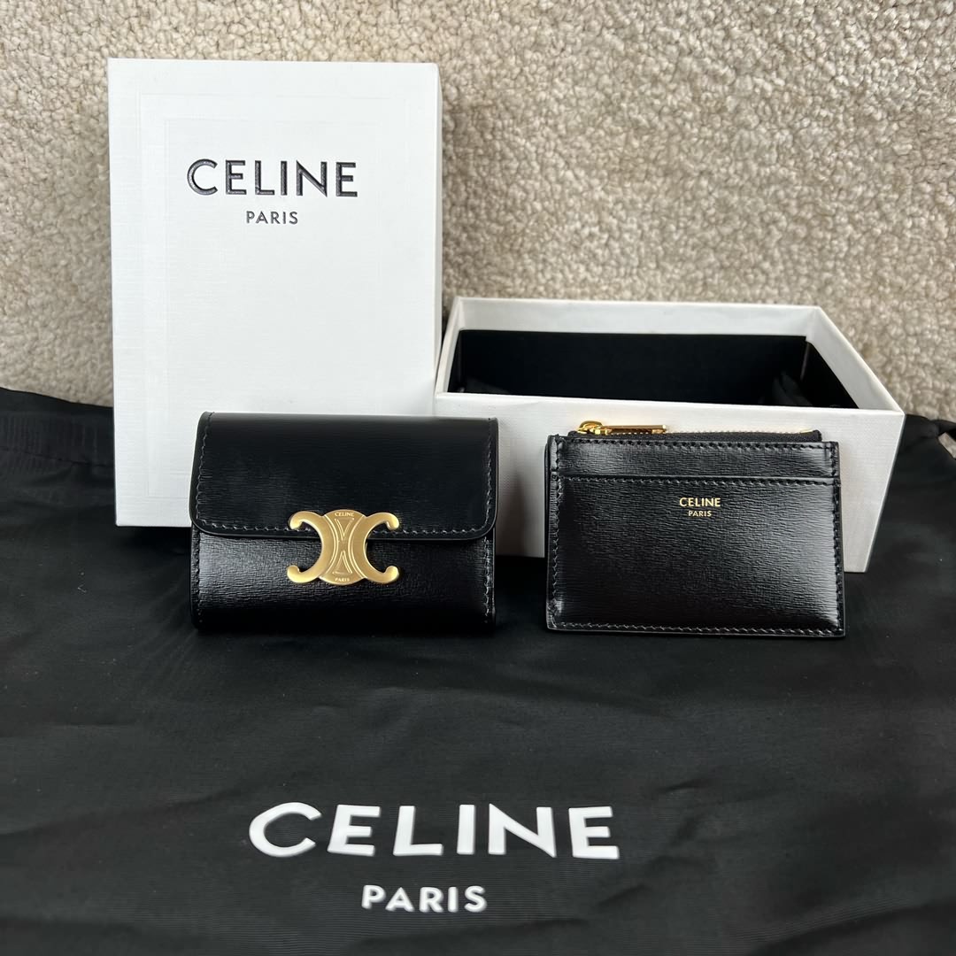 TRIOMPHE 皮革短款錢包