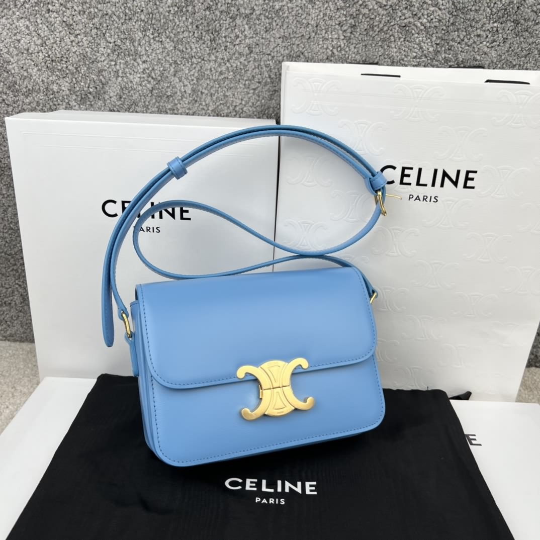 TRIOMPHE 水藍色小號亮澤小牛皮手袋
