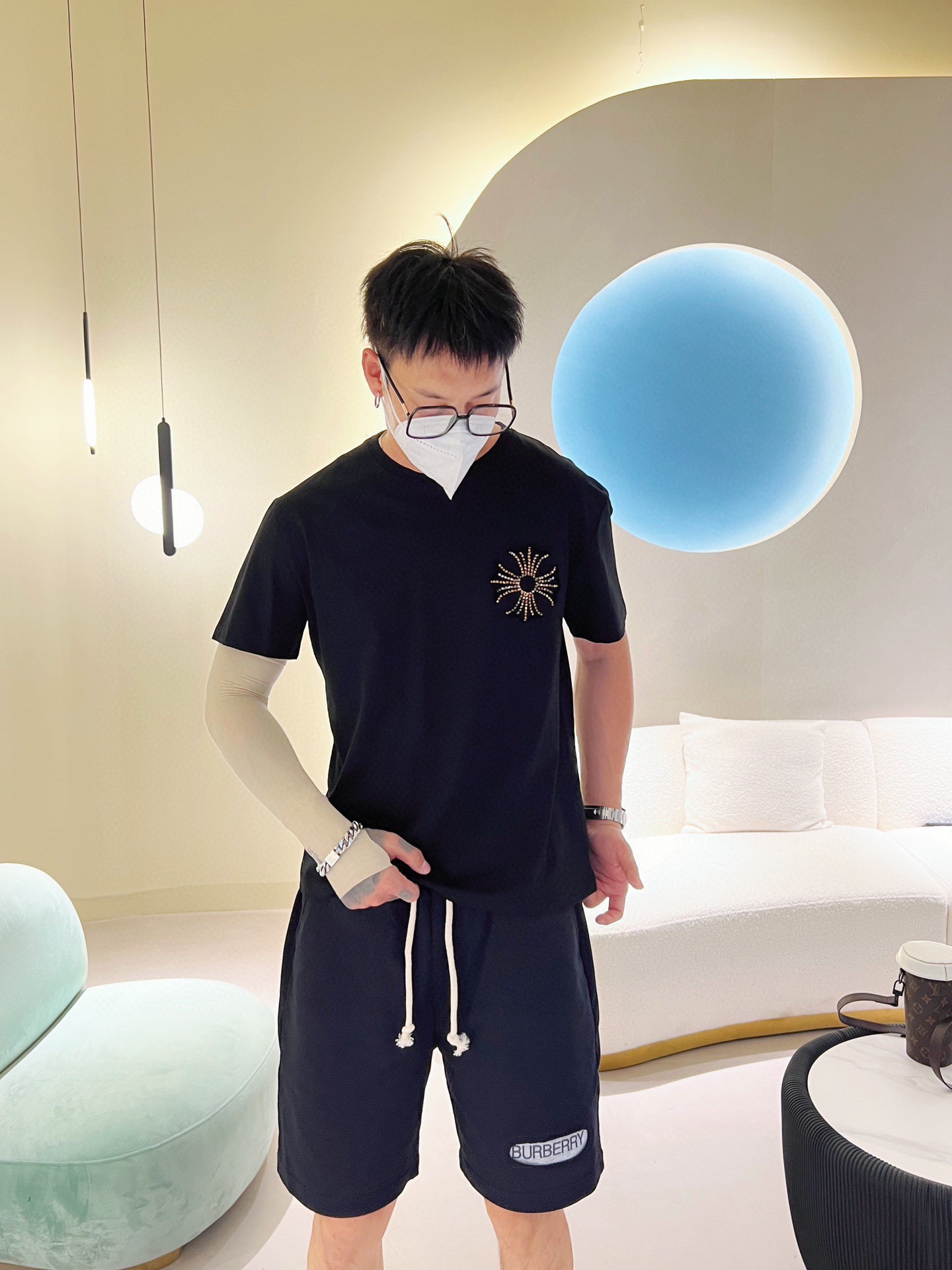 克羅心  2023ss春夏圓領短袖