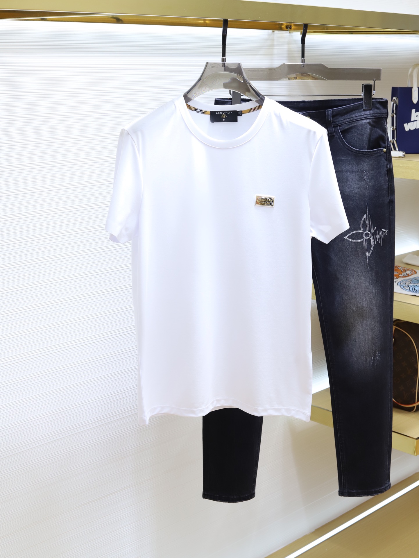 巴寶莉/Burberry，2023春季AW新品，時尚休閒短袖T恤
